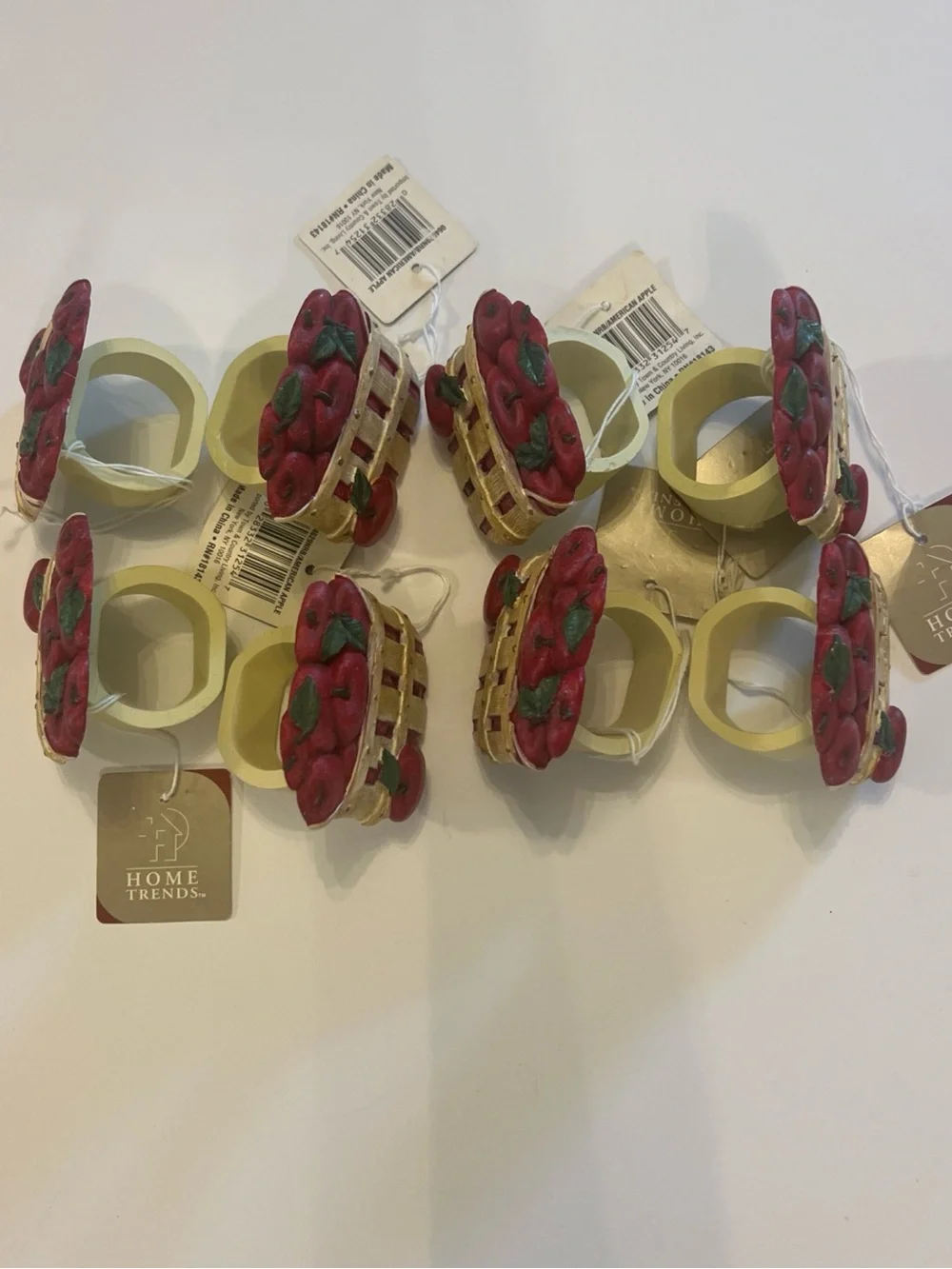 Home Trends charming apple